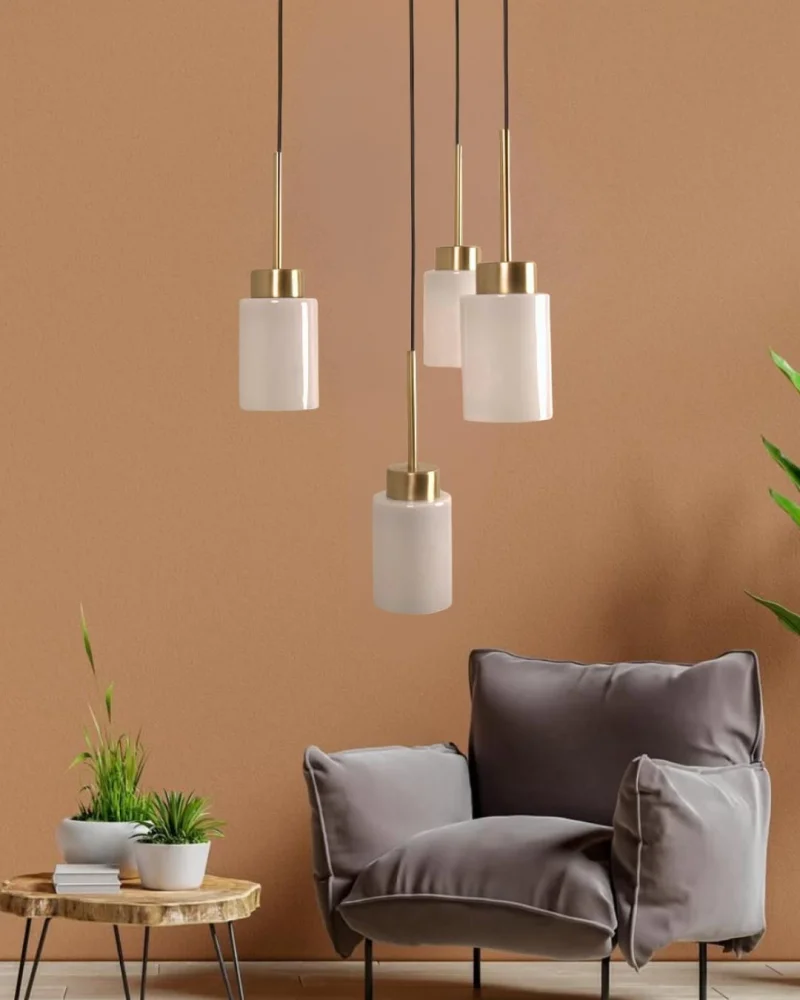 Aristo 4Lü Beyaz Cam Eskitme Metal Gövde Modern, Lüks Dekoratif Sarkıt Avize