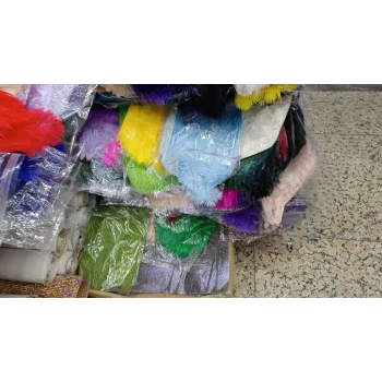 Kırmızı Beyaz Deve Kuşu Tüyü Lambader