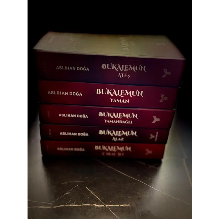 Bukalemun Serisi- Aslıhan Doğa- Theseus Yayınevi- (Bukalemun: Çakal Avı- Alaz- Yamandağlı- Yaman- Ateş)