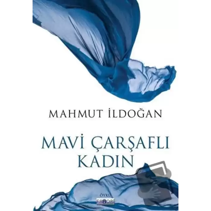 Mavi Çarşaflı Kadın