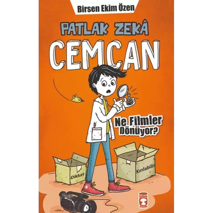 Patlak Zeka Cemcan - Ne Filmler Dönüyor (Fleksi Cilt)