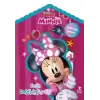 Disney Minnie Evde Çıkartmalı Boyama Kitabı