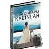 Kısa Çoraplı Kadınlar