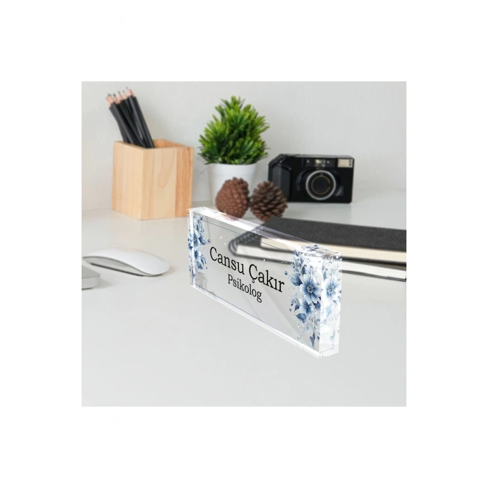 Kişiye Özel Akrilik Masaüstü İsimlik Büro Ofis Makam İşyeri Hediyesi Masa Üstü İsimliği
