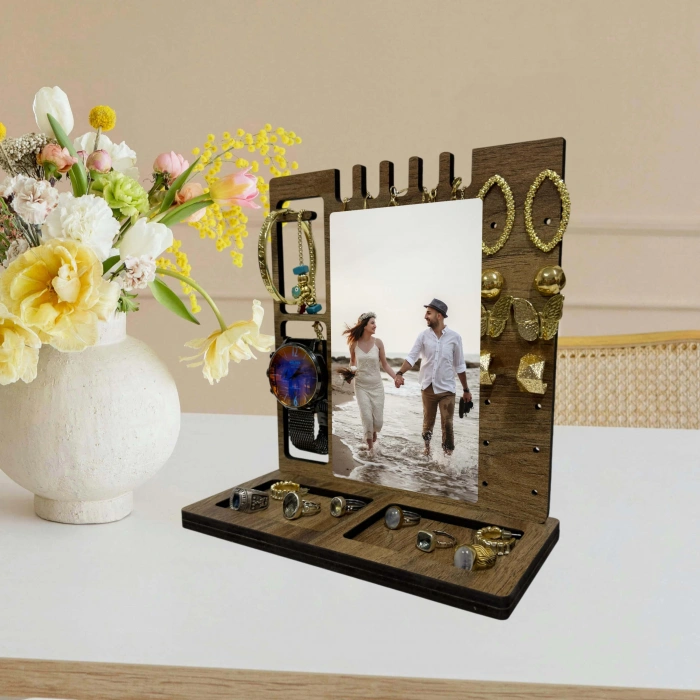 Kişiye Özel Üç Renkli Dekorasyon Ahşap Takı, Kolye, Küpe Standı