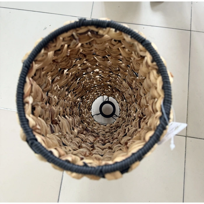 Ayaklı Naturel Hasır Lambader 87cm