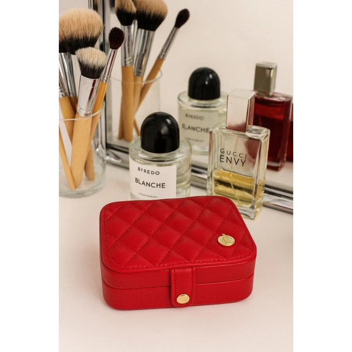 Deri Mini Baklava Desenli Seyahat Takı Bijuteri Mücevher Kutusu Organizer Düzenleyici 11,5cm Kırmızı İthal Ürün