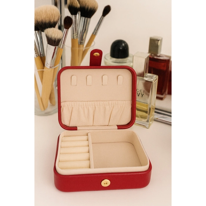 Deri Mini Baklava Desenli Seyahat Takı Bijuteri Mücevher Kutusu Organizer Düzenleyici 11,5cm Kırmızı İthal Ürün