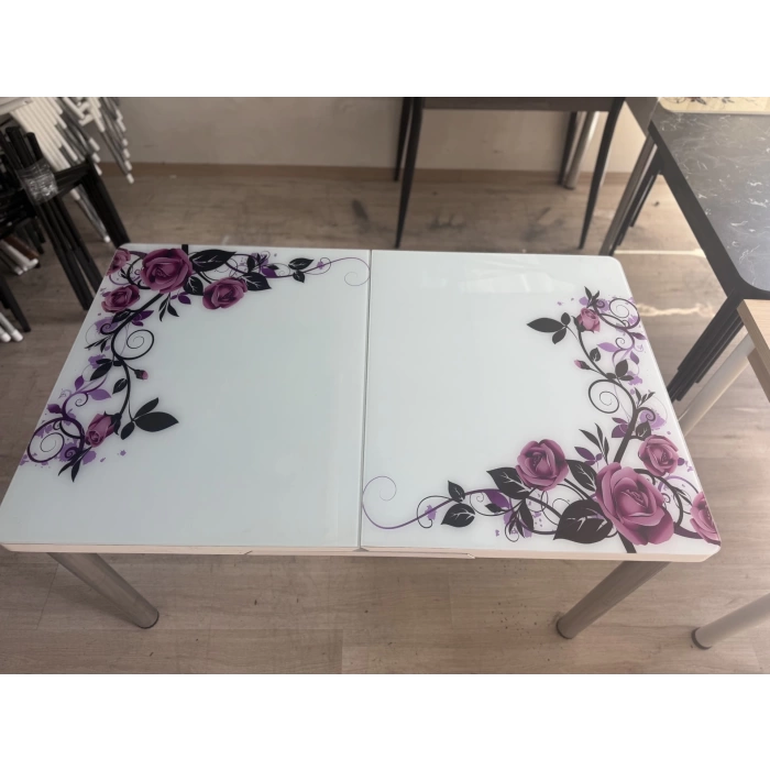 Yanlardan Açılır Büyüyen Kelebek Cam Mutfak Masası 80cm x 130cm Lila Gül