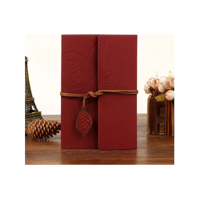 Yaprak Baskılı Deri Kapaklı Özel Tasarım Hediyelik Deri Kaplı Ajanda Anı-Not Defteri Kırmızı İthal Ürün 14x11cm