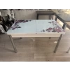 Yanlardan Açılır Büyüyen Kelebek Cam Mutfak Masası 80cm x 130cm Lila Gül