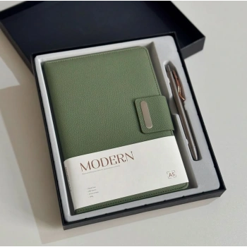 Mıknatıs Kapaklı Kalemli Ajanda Günlük Not Defteri Notebook Yeşil