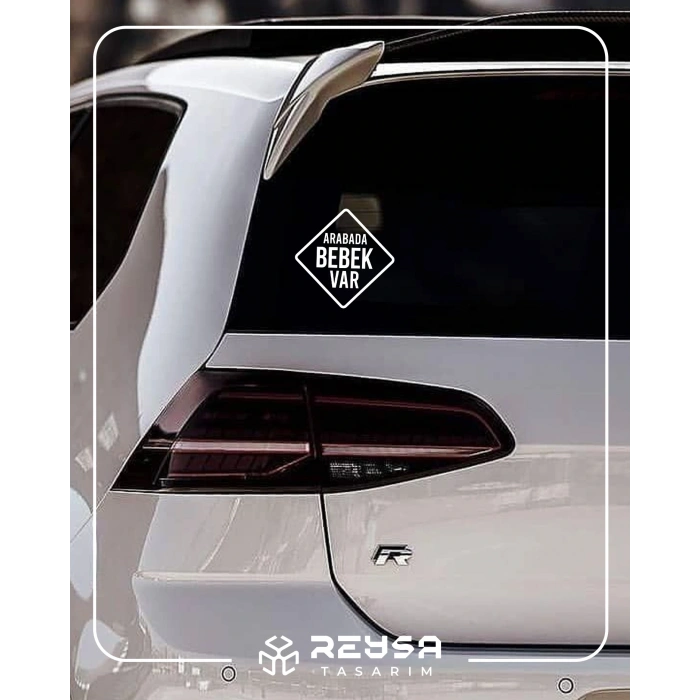 arabada Bebek Var Sticker 17x17 Cm Beyaz