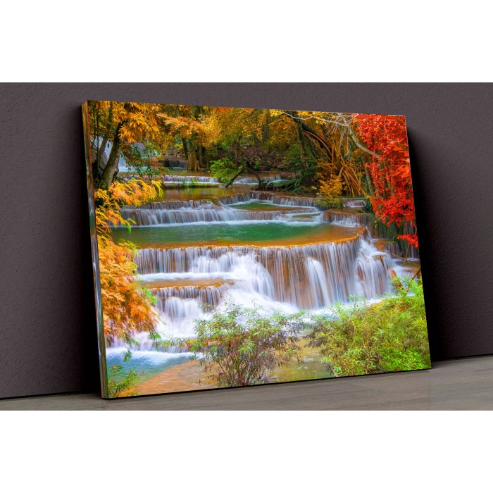 Çiçekler Ve Dere Kenarı Kanvas