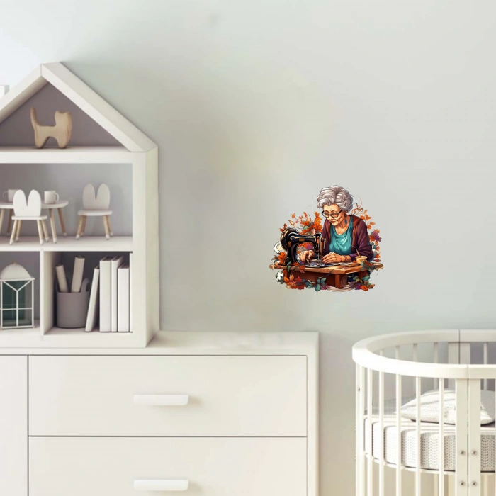 Dikiş Diken Yaşlı Kadın Duvar Stickerı