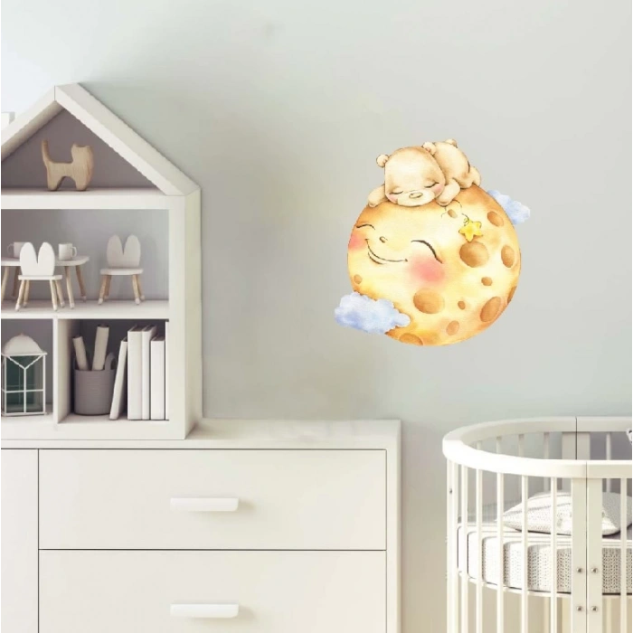 Gülen Ay Üzerinde Uyuyan Ayıcık Duvar Stickerı