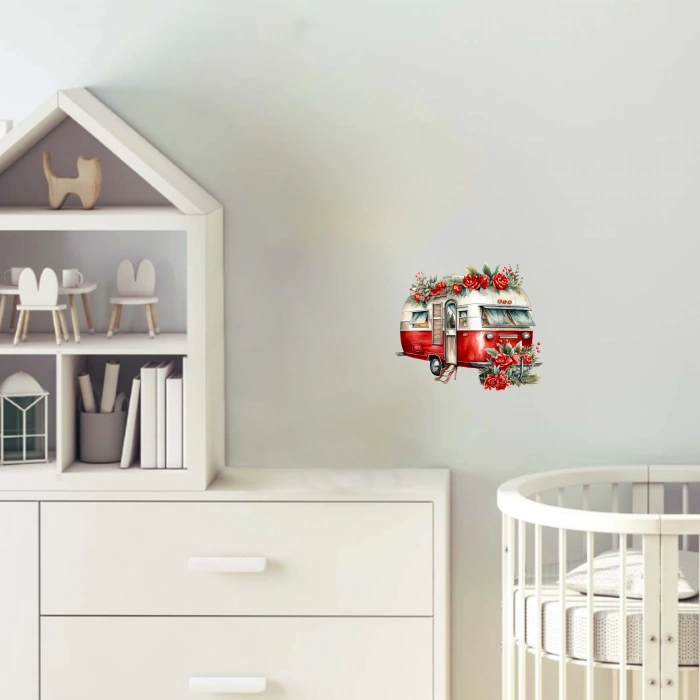 Kırmızı Gül Çelenkli Vintage Karavan Duvar Çıkartması