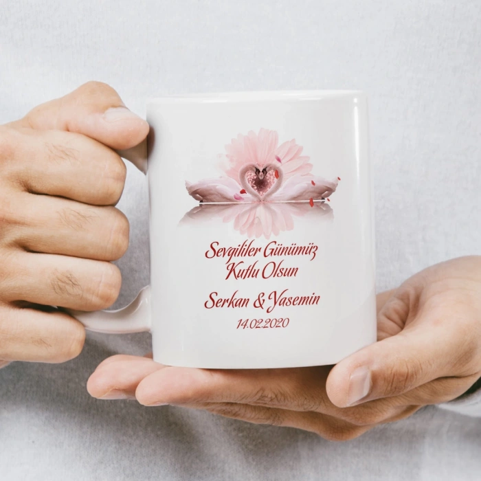 Kuğular Sevgililer Günü Kupası