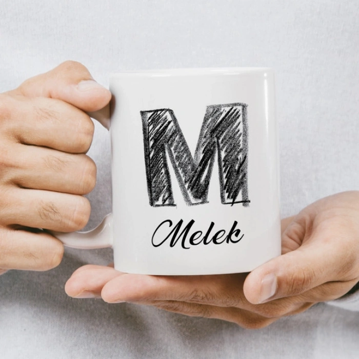 M Harfi Karakalem İsme Özel Kupa