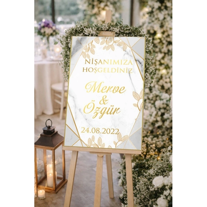 Gold Çiçekli gold Detaylı Düğün, Nişan ve Söz Karşılama Panosu – 50x70 cm