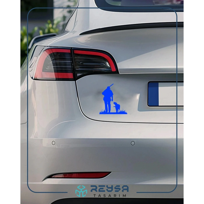 Avcı ve Av Köpeği Araba Sticker 17x17 Cm Mavi