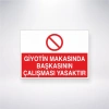 Giyotin Makasında Başkasının Çalışması Yasaktır Sticker 20X28 Cm