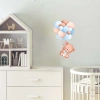 Göklerde Neşeyle Uçan Ayıcık Duvar Stickerı