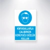 Kimyasallarla Çalışırken Koruyucu Gözlük Kullan Sticker 20X28 Cm