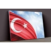 Türk Bayrağı Ve Gökyüzü Kanvas