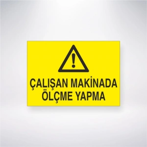 Çalışan Makinada Ölçme Yapma Sticker 20X28 Cm