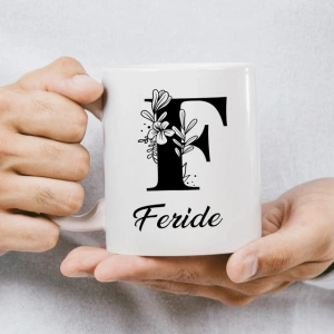 F Siyah Beyaz Çiçekli İsme Özel Kupa