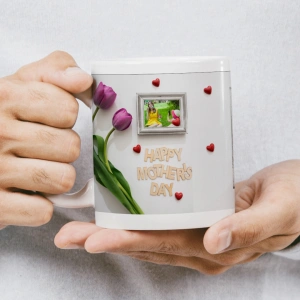 Anneler Günü Kupası - Happy Mothers Day - Lale ve Kalp Detaylı Fotoğraf Çerçeveli