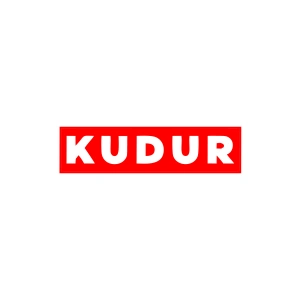 Kudur Araba Sticker 17x17 Cm Kırmızı