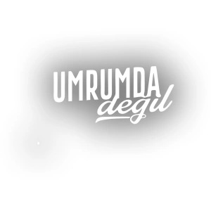 Umrumda Değil Araba Sticker 17x17 Cm Beyaz