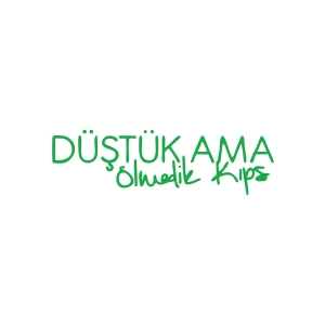 Düştük Ama Ölmedik Kıps Araba Sticker 17x17 Cm Yeşil