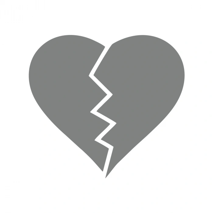 Kırık Kalp Araba Stickeri 17x17 Cm Gri