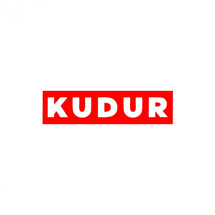 Kudur Araba Sticker 17x17 Cm Kırmızı