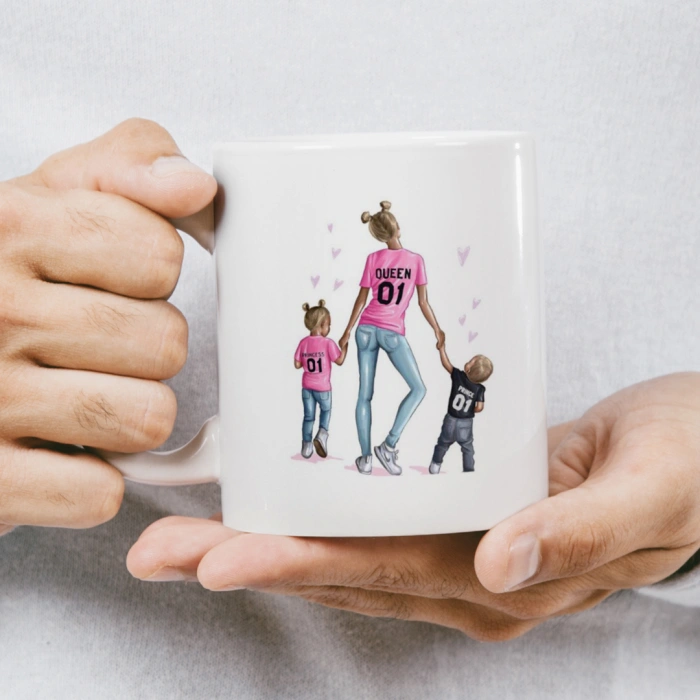 Anneler Günü Kupası - Anne ve Çocukları