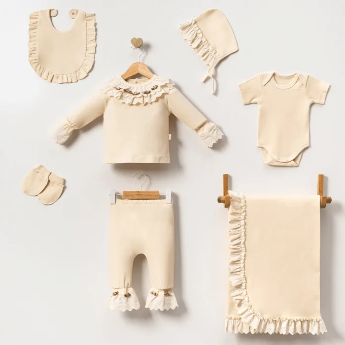 KIZ 0-3 AY GÜLLÜ NATUREL 7Lİ SET