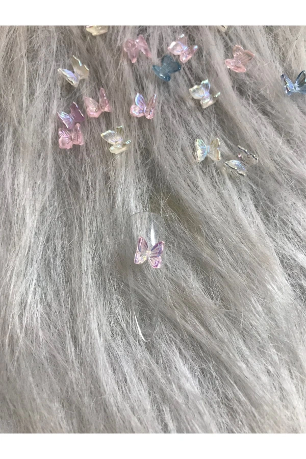 Renkli Holografik 3D Kelebek Charm Tırnak Süsleri – 20 Adet