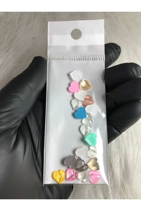 Renkli 3D Çift Kalp Charm Tırnak Süsleri – 20 Adet