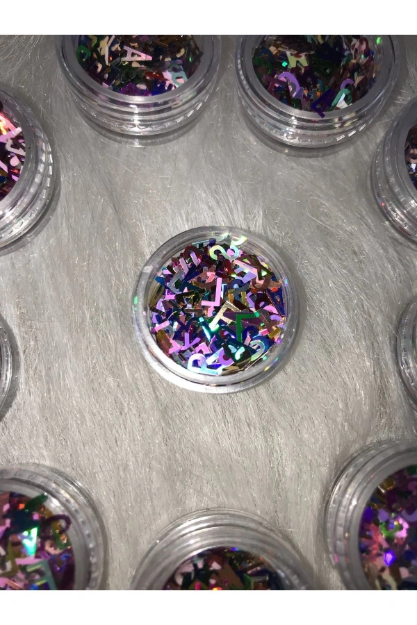 Renkli Metalik Harf Nail Art Süsleri