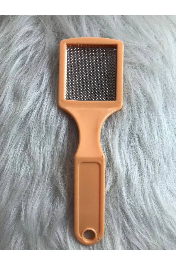 Profesyonel Topuk Rendesi – Ayak Bakımı İçin