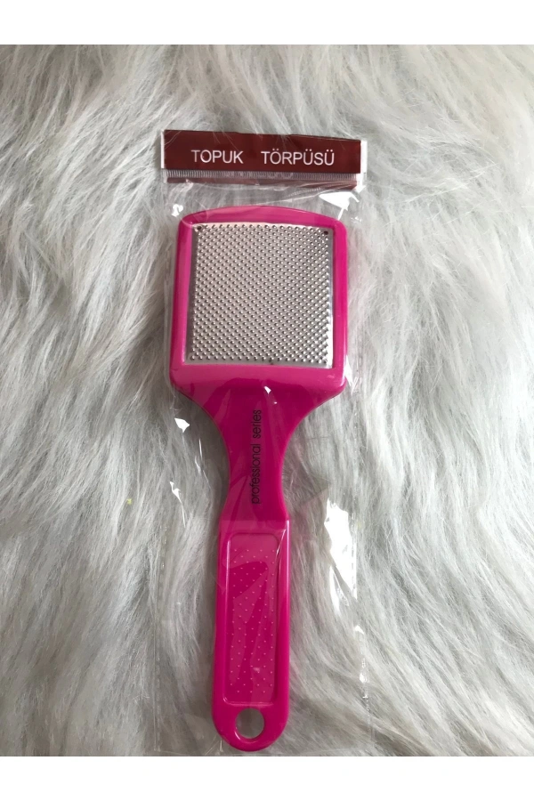 Profesyonel Topuk Rendesi – Ayak Bakımı İçin