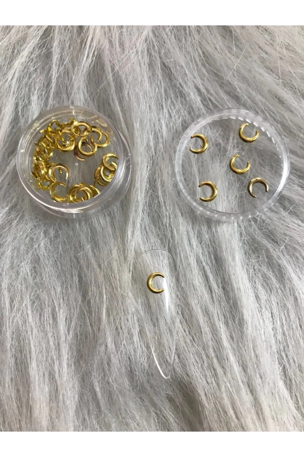 Altın Hilal Metal Tırnak Süsü – 3D Nail Art Charm 50 Adet