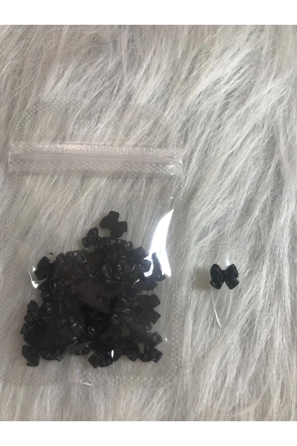 Siyah Kurdele Charm Tırnak Süsü