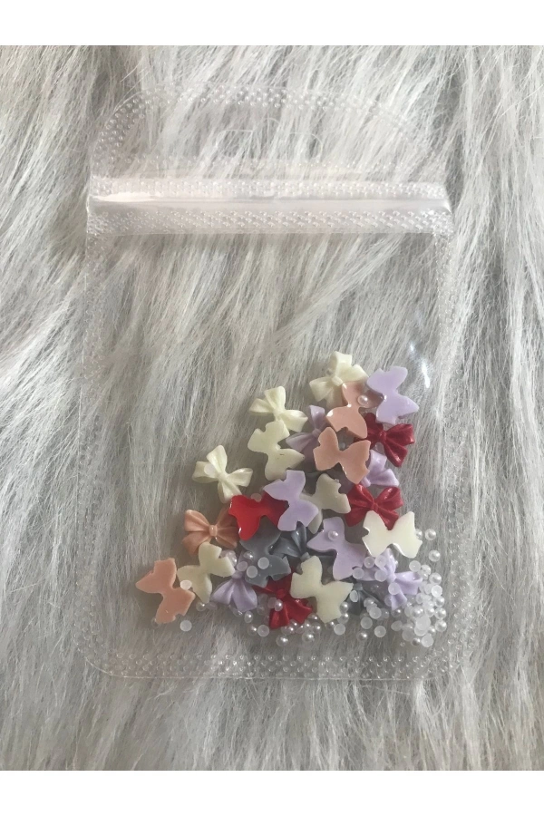 Kurdele ve İnci Charm Tırnak Süsü Seti