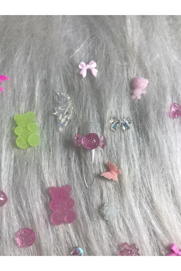 20 Adet Hologramlı ve Karışık Figür Charm Tırnak Süsü