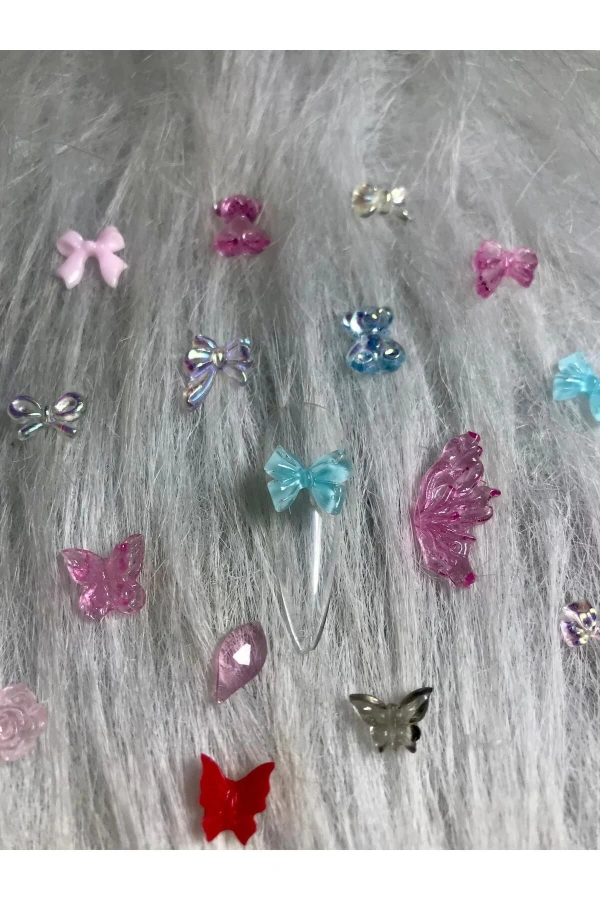 20 Adet Hologramlı ve Karışık Figür Charm Tırnak Süsü