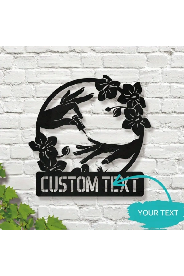 Kişiselleştirilebilir Metal Duvar Dekoru – Tırnak Sanatı Temalı